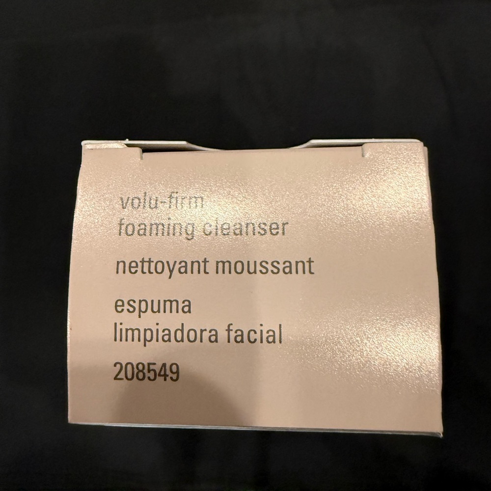 Mary Kay TimeWise Repair Volu-Firm Foaming Cleanser - New in Box - Picture 3 of 6